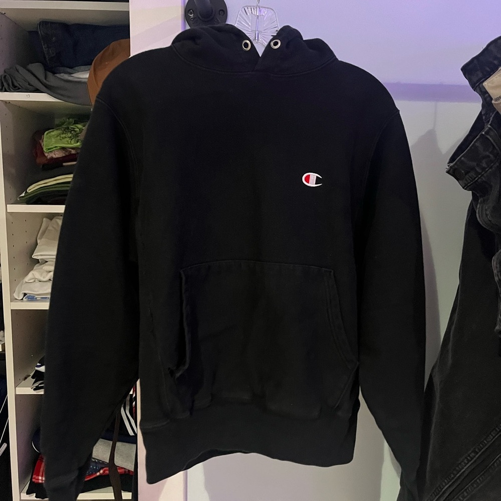 Reverse Weave Small Logo Black Champion Hoodie